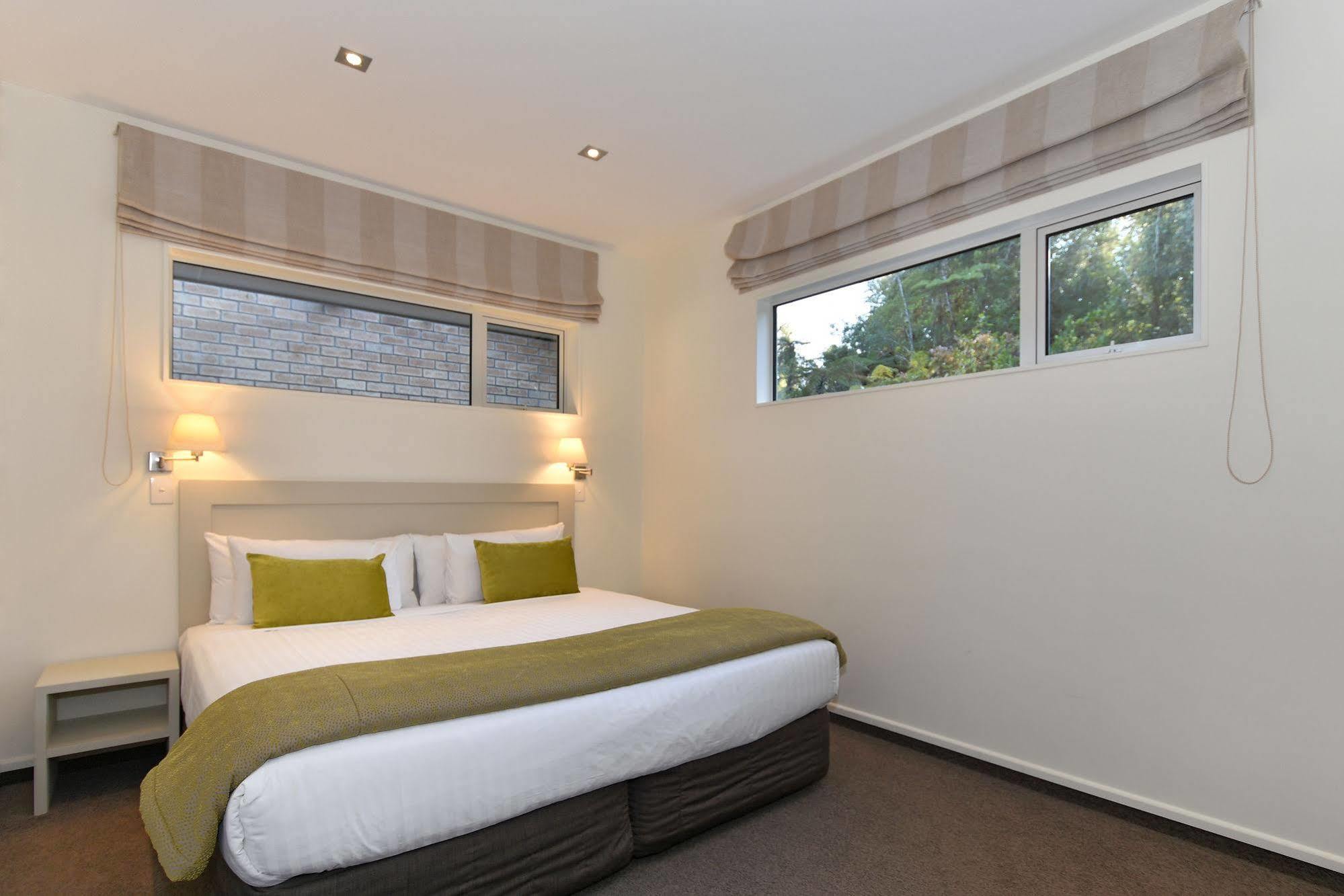 Aspen Court Franz Josef Motel Bagian luar foto